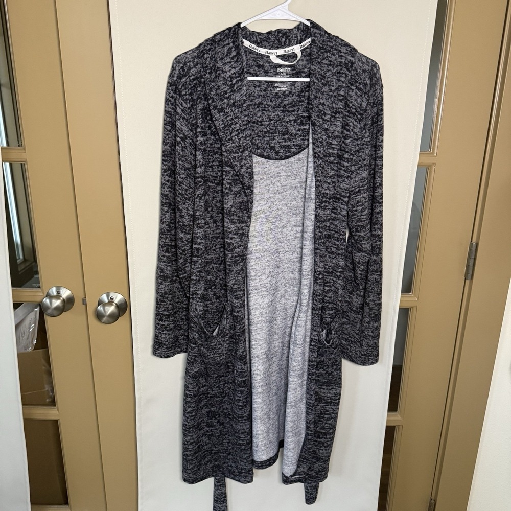 Born Womens Large/XL Grey Plush Robe‎ Pockets Tie